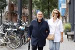 Amsterdam 22 augustus 2020
Jaap v Zweden met zijn vrouw Aaltje op straat in Amsterdam zuid