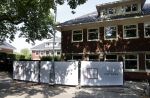 Amsterdam 16 augustus 2020
Piet Boon gaat Jeroen v d Boom helpen met de verbouwing van zijn huis.