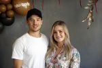 Amsterdam 14 september 2020
Presentatie frisdrank en reep van Fajah Lourens die bij alle jumbo supermarkten verkocht gaat worden .
Koen Weijland en zijn vriendin Carola Kirschbaum