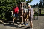 Hengelo, 31 Juli 2020
Martien Meiland verhuist van zijn chateau naar een driedubbele boederij in het Gelderse Hengelo