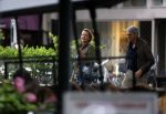 Amsterdam 24 augustus 2020
Micky Hoogendijk had het heel gezellig met een man in Amsterdam zuid.