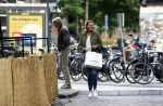 Amsterdam 24 augustus 2020
Micky Hoogendijk had het heel gezellig met een man in Amsterdam zuid.