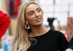 Capelle aan de Ijssel 30 oktober 2018
Michael v d Plas , zijn vriendin Naomi Dijkstra  en Manager Jake Hampel shoppen bij de monster voordeel winkel  voor ieder kind verdient de sint .