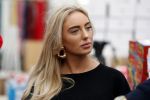 Capelle aan de Ijssel 30 oktober 2018
Michael v d Plas , zijn vriendin Naomi Dijkstra  en Manager Jake Hampel shoppen bij de monster voordeel winkel  voor ieder kind verdient de sint .