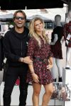 Amsterdam 29 augustus 2020
Presentatie kleding lijn Nicolette v Dam en Shoeby in het Olympisch stadion. Nicolette met haar man Bas Smit