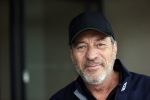 Badhoevedorp 3 september 2020
Golfwedstrijd Makelaars kantoor Bart ter Haar met oa Ruud Gullit , Karin de Rooij Martijn Krabbe en Winston Gerschtanowitz. Ze spelen op golfbaan de international. Roberto Meyer