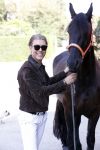 Wassenaar 15 september 2020
Rogier Smit heeft als verjaardagscadeau een rit op een paard gekregen . Het is bij manege de Friezen Hendrikse