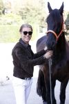 Wassenaar 15 september 2020
Rogier Smit heeft als verjaardagscadeau een rit op een paard gekregen . Het is bij manege de Friezen Hendrikse