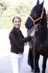 Wassenaar 15 september 2020
Rogier Smit heeft als verjaardagscadeau een rit op een paard gekregen . Het is bij manege de Friezen Hendrikse