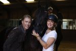 Wassenaar 15 september 2020
Rogier Smit heeft als verjaardagscadeau een rit op een paard gekregen . Het is bij manege de Friezen Hendrikse
