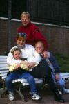 Barcelona 20 Februari 1995
Ronald Koeman met zijn vrouw Bartina Koeman, Debbie Koeman en Tim Koeman
