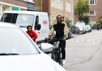Amsterdam 12 september 2020
Sunnery James met zijn zoon Phyllon op de fiets in Amsterdam zuid