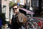 Amsterdam 17 aeptember 2020
Teun Fohn aan het winkelen in Amsterdam zuid