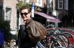Amsterdam 17 aeptember 2020
Teun Fohn aan het winkelen in Amsterdam zuid