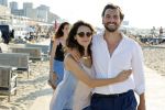 Scheveningen 15 september 2020
Thierry Baudet met zijn verloofde/vriendin Davide Heijmans op het strand bij Scheveningen.