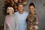 Amsterdam 14 september 2020
Presentatie frisdrank en reep van Fajah Lourens die bij alle jumbo supermarkten verkocht gaat worden .
Victoria Koblenko met Fajah en Winston Post