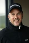 Badhoevedorp 3 september 2020
Golfwedstrijd Makelaars kantoor Bart ter Haar met oa Ruud Gullit , Karin de Rooij Martijn Krabbe en Winston Gerschtanowitz. Ze spelen op golfbaan de international.
