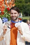 Den Haag 10 augustus 2021
De olympische sporters die een medaille hebben gewonnen op de olympische spelen van Tokyo worden geeerd door oa Mark Rutte en Minister Stef Blok. De huldiging vint plaats in het sportcentrum in het zuiderpark.
Aanwezig oa  Sifan Hassan Harrie Lavreysen  Kiran Badloe Annemiek v d Vleuten Niek Kimmann Shanne Braspennincx Abdi Nageeye Jeffrey Hoogland Gabriella Schloesser Steve Wijler Arno Kamminga Sharon v Rouwendaal Tom Dumoulin Anouk Vetter Femke Bol Nouchka Fontijn Merel Smulders Sanne v Dijke Maikel v d Vleuten Kirsten Wild Annemiek Bekkering Annette Duetz Emma Oosterwegel Marit Bouwmeester Anna v d Breggen Roy v d Berg , heren 4 roeien , dames 2 roeien, heren 4x 400m  en het nederlands dames hockeyteam .Ook chef de Mission Pieter v d Hoogenband is er natuurlijk bij .