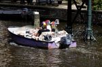 Amsterdam 14 augustus 2021
Bootje met de belleblaas op de grachten
