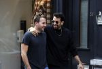 Amstetdam 25 augustus 2021
Dotan met zijn partner / vriend Grant Boone op de PC hooftstraat