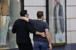 Amstetdam 25 augustus 2021
Dotan met zijn partner / vriend Grant Boone op de PC hooftstraat