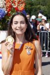 Den Haag 10 augustus 2021
De olympische sporters die een medaille hebben gewonnen op de olympische spelen van Tokyo worden geeerd door oa Mark Rutte en Minister Stef Blok. De huldiging vint plaats in het sportcentrum in het zuiderpark.
Aanwezig oa  Sifan Hassan Harrie Lavreysen  Kiran Badloe Annemiek v d Vleuten Niek Kimmann Shanne Braspennincx Abdi Nageeye Jeffrey Hoogland Gabriella Schloesser Steve Wijler Arno Kamminga Sharon v Rouwendaal Tom Dumoulin Anouk Vetter Femke Bol Nouchka Fontijn Merel Smulders Sanne v Dijke Maikel v d Vleuten Kirsten Wild Annemiek Bekkering Annette Duetz Emma Oosterwegel Marit Bouwmeester Anna v d Breggen Roy v d Berg , heren 4 roeien , dames 2 roeien, heren 4x 400m  en het nederlands dames hockeyteam .Ook chef de Mission Pieter v d Hoogenband is er natuurlijk bij . Eva de Goede en Lidewij Welten