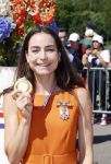 Den Haag 10 augustus 2021
De olympische sporters die een medaille hebben gewonnen op de olympische spelen van Tokyo worden geeerd door oa Mark Rutte en Minister Stef Blok. De huldiging vint plaats in het sportcentrum in het zuiderpark.
Aanwezig oa  Sifan Hassan Harrie Lavreysen  Kiran Badloe Annemiek v d Vleuten Niek Kimmann Shanne Braspennincx Abdi Nageeye Jeffrey Hoogland Gabriella Schloesser Steve Wijler Arno Kamminga Sharon v Rouwendaal Tom Dumoulin Anouk Vetter Femke Bol Nouchka Fontijn Merel Smulders Sanne v Dijke Maikel v d Vleuten Kirsten Wild Annemiek Bekkering Annette Duetz Emma Oosterwegel Marit Bouwmeester Anna v d Breggen Roy v d Berg , heren 4 roeien , dames 2 roeien, heren 4x 400m  en het nederlands dames hockeyteam .Ook chef de Mission Pieter v d Hoogenband is er natuurlijk bij . Eva de Goede en Lidewij Welten