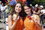 Den Haag 10 augustus 2021
De olympische sporters die een medaille hebben gewonnen op de olympische spelen van Tokyo worden geeerd door oa Mark Rutte en Minister Stef Blok. De huldiging vint plaats in het sportcentrum in het zuiderpark.
Aanwezig oa  Sifan Hassan Harrie Lavreysen  Kiran Badloe Annemiek v d Vleuten Niek Kimmann Shanne Braspennincx Abdi Nageeye Jeffrey Hoogland Gabriella Schloesser Steve Wijler Arno Kamminga Sharon v Rouwendaal Tom Dumoulin Anouk Vetter Femke Bol Nouchka Fontijn Merel Smulders Sanne v Dijke Maikel v d Vleuten Kirsten Wild Annemiek Bekkering Annette Duetz Emma Oosterwegel Marit Bouwmeester Anna v d Breggen Roy v d Berg , heren 4 roeien , dames 2 roeien, heren 4x 400m  en het nederlands dames hockeyteam .Ook chef de Mission Pieter v d Hoogenband is er natuurlijk bij . Eva de Goede en Lidewij Welten