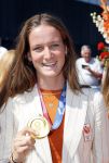 Den Haag 10 augustus 2021
De olympische sporters die een medaille hebben gewonnen op de olympische spelen van Tokyo worden geeerd door oa Mark Rutte en Minister Stef Blok. De huldiging vint plaats in het sportcentrum in het zuiderpark.
Aanwezig oa  Sifan Hassan Harrie Lavreysen  Kiran Badloe Annemiek v d Vleuten Niek Kimmann Shanne Braspennincx Abdi Nageeye Jeffrey Hoogland Gabriella Schloesser Steve Wijler Arno Kamminga Sharon v Rouwendaal Tom Dumoulin Anouk Vetter Femke Bol Nouchka Fontijn Merel Smulders Sanne v Dijke Maikel v d Vleuten Kirsten Wild Annemiek Bekkering Annette Duetz Emma Oosterwegel Marit Bouwmeester Anna v d Breggen Roy v d Berg , heren 4 roeien , dames 2 roeien, heren 4x 400m  en het nederlands dames hockeyteam .Ook chef de Mission Pieter v d Hoogenband is er natuurlijk bij .  Felice Albers