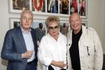 Amsterdam 26 augustus 2021
Presentatie magazine van het DeLaMar theater . Joop v d Ende geeft toespraak . Simone Kleinsma kreeg het eerste exemplaar. Frans Mulder Andre v Duin en Marianne v Wijnkoop