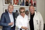 Amsterdam 26 augustus 2021
Presentatie magazine van het DeLaMar theater . Joop v d Ende geeft toespraak . Simone Kleinsma kreeg het eerste exemplaar. Frans Mulder Andre v Duin en Marianne v Wijnkoop