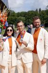 Den Haag 10 augustus 2021
De olympische sporters die een medaille hebben gewonnen op de olympische spelen van Tokyo worden geeerd door oa Mark Rutte en Minister Stef Blok. De huldiging vint plaats in het sportcentrum in het zuiderpark.
Aanwezig oa  Sifan Hassan Harrie Lavreysen  Kiran Badloe Annemiek v d Vleuten Niek Kimmann Shanne Braspennincx Abdi Nageeye Jeffrey Hoogland Gabriella Schloesser Steve Wijler Arno Kamminga Sharon v Rouwendaal Tom Dumoulin Anouk Vetter Femke Bol Nouchka Fontijn Merel Smulders Sanne v Dijke Maikel v d Vleuten Kirsten Wild Annemiek Bekkering Annette Duetz Emma Oosterwegel Marit Bouwmeester Anna v d Breggen Roy v d Berg , heren 4 roeien , dames 2 roeien, heren 4x 400m  en het nederlands dames hockeyteam .Ook chef de Mission Pieter v d Hoogenband is er natuurlijk bij .