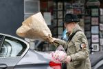 Amsterdam 9 augustus 2021
Hans v Manen heeft bloemen gekocht op de Beethovenstraat