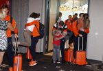 Schiphol 9 augustus 2021
Harrie Lavreijsen wordt verwelkomt door zijn ouders zus en vriendin Noor Leijten bij aankomst op schiphol.