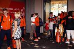 Schiphol 9 augustus 2021
Harrie Lavreijsen wordt verwelkomt door zijn ouders zus en vriendin Noor Leijten bij aankomst op schiphol.