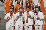 Den Haag 10 augustus 2021
Koning Willem Alexander en Koningin Maxima ontvangen op paleis noordeinde alle medaillewinnaars van de Olympische spelen in Tokyo. oa Sifan Hassan Harrie Lavreysen  Kiran Badloe Annemiek v d Vleuten Niek Kimmann Shanne Braspennincx Abdi Nageeye Jeffrey Hoogland Gabriella Schloesser Steve Wijler Arno Kamminga Sharon v Rouwendaal Tom Dumoulin Anouk Vetter Femke Bol Nouchka Fontijn Merel Smulders Sanne v Dijke Maikel v d Vleuten Kirsten Wild Annemiek Bekkering Annette Duetz Emma Oosterwegel Marit Bouwmeester Anna v d Breggen Roy v d Berg , heren 4 roeien , dames 2 roeien, heren 4x 400m  en het nederlands dames hockeyteam .Ook chef de Mission Pieter v d Hoogenband is er natuurlijk bij .