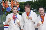 Den Haag 10 augustus 2021
De olympische sporters die een medaille hebben gewonnen op de olympische spelen van Tokyo worden geeerd door oa Mark Rutte en Minister Stef Blok. De huldiging vint plaats in het sportcentrum in het zuiderpark.
Aanwezig oa  Sifan Hassan Harrie Lavreysen  Kiran Badloe Annemiek v d Vleuten Niek Kimmann Shanne Braspennincx Abdi Nageeye Jeffrey Hoogland Gabriella Schloesser Steve Wijler Arno Kamminga Sharon v Rouwendaal Tom Dumoulin Anouk Vetter Femke Bol Nouchka Fontijn Merel Smulders Sanne v Dijke Maikel v d Vleuten Kirsten Wild Annemiek Bekkering Annette Duetz Emma Oosterwegel Marit Bouwmeester Anna v d Breggen Roy v d Berg , heren 4 roeien , dames 2 roeien, heren 4x 400m  en het nederlands dames hockeyteam .Ook chef de Mission Pieter v d Hoogenband is er natuurlijk bij .