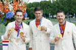 Den Haag 10 augustus 2021
De olympische sporters die een medaille hebben gewonnen op de olympische spelen van Tokyo worden geeerd door oa Mark Rutte en Minister Stef Blok. De huldiging vint plaats in het sportcentrum in het zuiderpark.
Aanwezig oa  Sifan Hassan Harrie Lavreysen  Kiran Badloe Annemiek v d Vleuten Niek Kimmann Shanne Braspennincx Abdi Nageeye Jeffrey Hoogland Gabriella Schloesser Steve Wijler Arno Kamminga Sharon v Rouwendaal Tom Dumoulin Anouk Vetter Femke Bol Nouchka Fontijn Merel Smulders Sanne v Dijke Maikel v d Vleuten Kirsten Wild Annemiek Bekkering Annette Duetz Emma Oosterwegel Marit Bouwmeester Anna v d Breggen Roy v d Berg , heren 4 roeien , dames 2 roeien, heren 4x 400m  en het nederlands dames hockeyteam .Ook chef de Mission Pieter v d Hoogenband is er natuurlijk bij .