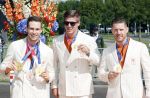 Den Haag 10 augustus 2021
De olympische sporters die een medaille hebben gewonnen op de olympische spelen van Tokyo worden geeerd door oa Mark Rutte en Minister Stef Blok. De huldiging vint plaats in het sportcentrum in het zuiderpark.
Aanwezig oa  Sifan Hassan Harrie Lavreysen  Kiran Badloe Annemiek v d Vleuten Niek Kimmann Shanne Braspennincx Abdi Nageeye Jeffrey Hoogland Gabriella Schloesser Steve Wijler Arno Kamminga Sharon v Rouwendaal Tom Dumoulin Anouk Vetter Femke Bol Nouchka Fontijn Merel Smulders Sanne v Dijke Maikel v d Vleuten Kirsten Wild Annemiek Bekkering Annette Duetz Emma Oosterwegel Marit Bouwmeester Anna v d Breggen Roy v d Berg , heren 4 roeien , dames 2 roeien, heren 4x 400m  en het nederlands dames hockeyteam .Ook chef de Mission Pieter v d Hoogenband is er natuurlijk bij .