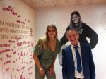 Amsterdam 25 augustus 2021
Expositie met Prinses Eloise in de Beurs v Berlage. Het is een event van Magnum ijs.  Eloise met Johan Vlemmix