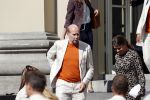 Den Haag 10 augustus 2021
Koning Willem Alexander en Koningin Maxima ontvangen op paleis noordeinde alle medaillewinnaars van de Olympische spelen in Tokyo. oa Sifan Hassan Harrie Lavreysen  Kiran Badloe Annemiek v d Vleuten Niek Kimmann Shanne Braspennincx Abdi Nageeye Jeffrey Hoogland Gabriella Schloesser Steve Wijler Arno Kamminga Sharon v Rouwendaal Tom Dumoulin Anouk Vetter Femke Bol Nouchka Fontijn Merel Smulders Sanne v Dijke Maikel v d Vleuten Kirsten Wild Annemiek Bekkering Annette Duetz Emma Oosterwegel Marit Bouwmeester Anna v d Breggen Roy v d Berg , heren 4 roeien , dames 2 roeien, heren 4x 400m  en het nederlands dames hockeyteam .Ook chef de Mission Pieter v d Hoogenband is er natuurlijk bij . John v Vliet
