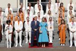 Den Haag 10 augustus 2021
Koning Willem Alexander en Koningin Maxima ontvangen op paleis noordeinde alle medaillewinnaars van de Olympische spelen in Tokyo. oa Sifan Hassan Harrie Lavreysen  Kiran Badloe Annemiek v d Vleuten Niek Kimmann Shanne Braspennincx Abdi Nageeye Jeffrey Hoogland Gabriella Schloesser Steve Wijler Arno Kamminga Sharon v Rouwendaal Tom Dumoulin Anouk Vetter Femke Bol Nouchka Fontijn Merel Smulders Sanne v Dijke Maikel v d Vleuten Kirsten Wild Annemiek Bekkering Annette Duetz Emma Oosterwegel Marit Bouwmeester Anna v d Breggen Roy v d Berg , heren 4 roeien , dames 2 roeien, heren 4x 400m  en het nederlands dames hockeyteam .Ook chef de Mission Pieter v d Hoogenband is er natuurlijk bij .