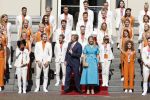 Den Haag 10 augustus 2021
Koning Willem Alexander en Koningin Maxima ontvangen op paleis noordeinde alle medaillewinnaars van de Olympische spelen in Tokyo. oa Sifan Hassan Harrie Lavreysen  Kiran Badloe Annemiek v d Vleuten Niek Kimmann Shanne Braspennincx Abdi Nageeye Jeffrey Hoogland Gabriella Schloesser Steve Wijler Arno Kamminga Sharon v Rouwendaal Tom Dumoulin Anouk Vetter Femke Bol Nouchka Fontijn Merel Smulders Sanne v Dijke Maikel v d Vleuten Kirsten Wild Annemiek Bekkering Annette Duetz Emma Oosterwegel Marit Bouwmeester Anna v d Breggen Roy v d Berg , heren 4 roeien , dames 2 roeien, heren 4x 400m  en het nederlands dames hockeyteam .Ook chef de Mission Pieter v d Hoogenband is er natuurlijk bij .