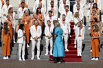 Den Haag 10 augustus 2021
Koning Willem Alexander en Koningin Maxima ontvangen op paleis noordeinde alle medaillewinnaars van de Olympische spelen in Tokyo. oa Sifan Hassan Harrie Lavreysen  Kiran Badloe Annemiek v d Vleuten Niek Kimmann Shanne Braspennincx Abdi Nageeye Jeffrey Hoogland Gabriella Schloesser Steve Wijler Arno Kamminga Sharon v Rouwendaal Tom Dumoulin Anouk Vetter Femke Bol Nouchka Fontijn Merel Smulders Sanne v Dijke Maikel v d Vleuten Kirsten Wild Annemiek Bekkering Annette Duetz Emma Oosterwegel Marit Bouwmeester Anna v d Breggen Roy v d Berg , heren 4 roeien , dames 2 roeien, heren 4x 400m  en het nederlands dames hockeyteam .Ook chef de Mission Pieter v d Hoogenband is er natuurlijk bij .