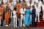 Den Haag 10 augustus 2021
Koning Willem Alexander en Koningin Maxima ontvangen op paleis noordeinde alle medaillewinnaars van de Olympische spelen in Tokyo. oa Sifan Hassan Harrie Lavreysen  Kiran Badloe Annemiek v d Vleuten Niek Kimmann Shanne Braspennincx Abdi Nageeye Jeffrey Hoogland Gabriella Schloesser Steve Wijler Arno Kamminga Sharon v Rouwendaal Tom Dumoulin Anouk Vetter Femke Bol Nouchka Fontijn Merel Smulders Sanne v Dijke Maikel v d Vleuten Kirsten Wild Annemiek Bekkering Annette Duetz Emma Oosterwegel Marit Bouwmeester Anna v d Breggen Roy v d Berg , heren 4 roeien , dames 2 roeien, heren 4x 400m  en het nederlands dames hockeyteam .Ook chef de Mission Pieter v d Hoogenband is er natuurlijk bij .