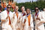 Den Haag 10 augustus 2021
De olympische sporters die een medaille hebben gewonnen op de olympische spelen van Tokyo worden geeerd door oa Mark Rutte en Minister Stef Blok. De huldiging vint plaats in het sportcentrum in het zuiderpark.
Aanwezig oa  Sifan Hassan Harrie Lavreysen  Kiran Badloe Annemiek v d Vleuten Niek Kimmann Shanne Braspennincx Abdi Nageeye Jeffrey Hoogland Gabriella Schloesser Steve Wijler Arno Kamminga Sharon v Rouwendaal Tom Dumoulin Anouk Vetter Femke Bol Nouchka Fontijn Merel Smulders Sanne v Dijke Maikel v d Vleuten Kirsten Wild Annemiek Bekkering Annette Duetz Emma Oosterwegel Marit Bouwmeester Anna v d Breggen Roy v d Berg , heren 4 roeien , dames 2 roeien, heren 4x 400m  en het nederlands dames hockeyteam .Ook chef de Mission Pieter v d Hoogenband is er natuurlijk bij . 4x 400 meter Liemarvin Bonevacia Jochem Dobber Tony v Diepen Terrence Agard en Ramsey Angela