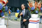 Den Haag 10 augustus 2021
De olympische sporters die een medaille hebben gewonnen op de olympische spelen van Tokyo worden geeerd door oa Mark Rutte en Minister Stef Blok. De huldiging vint plaats in het sportcentrum in het zuiderpark.
Aanwezig oa  Sifan Hassan Harrie Lavreysen  Kiran Badloe Annemiek v d Vleuten Niek Kimmann Shanne Braspennincx Abdi Nageeye Jeffrey Hoogland Gabriella Schloesser Steve Wijler Arno Kamminga Sharon v Rouwendaal Tom Dumoulin Anouk Vetter Femke Bol Nouchka Fontijn Merel Smulders Sanne v Dijke Maikel v d Vleuten Kirsten Wild Annemiek Bekkering Annette Duetz Emma Oosterwegel Marit Bouwmeester Anna v d Breggen Roy v d Berg , heren 4 roeien , dames 2 roeien, heren 4x 400m  en het nederlands dames hockeyteam .Ook chef de Mission Pieter v d Hoogenband is er natuurlijk bij .