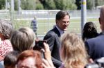Den Haag 10 augustus 2021
De olympische sporters die een medaille hebben gewonnen op de olympische spelen van Tokyo worden geeerd door oa Mark Rutte en Minister Stef Blok. De huldiging vint plaats in het sportcentrum in het zuiderpark.
Aanwezig oa  Sifan Hassan Harrie Lavreysen  Kiran Badloe Annemiek v d Vleuten Niek Kimmann Shanne Braspennincx Abdi Nageeye Jeffrey Hoogland Gabriella Schloesser Steve Wijler Arno Kamminga Sharon v Rouwendaal Tom Dumoulin Anouk Vetter Femke Bol Nouchka Fontijn Merel Smulders Sanne v Dijke Maikel v d Vleuten Kirsten Wild Annemiek Bekkering Annette Duetz Emma Oosterwegel Marit Bouwmeester Anna v d Breggen Roy v d Berg , heren 4 roeien , dames 2 roeien, heren 4x 400m  en het nederlands dames hockeyteam .Ook chef de Mission Pieter v d Hoogenband is er natuurlijk bij .