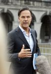 Den Haag 31 augustus 2021
Mark Rutte , Wopke Hoekstra Lillianne Ploumen Jesse Klaver Sigrid Kaag Gert Jan Segers en Rob Jetten op gesprek bij Mariette Hamer ivm vormen van nieuwe regering op het binnenhof.