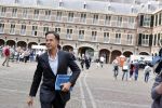 Den Haag 31 augustus 2021
Mark Rutte , Wopke Hoekstra Lillianne Ploumen Jesse Klaver Sigrid Kaag Gert Jan Segers en Rob Jetten op gesprek bij Mariette Hamer ivm vormen van nieuwe regering op het binnenhof.